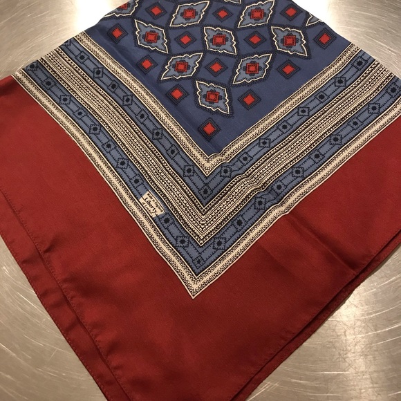 Liberty of London - Vintage Silk Scarf - Picture 5 of 5